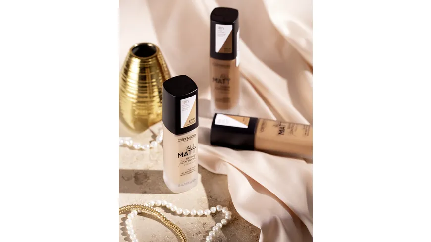 Catrice All Matt Shine Control Make Up 30 ml 027 N - Neutral Amber Beige