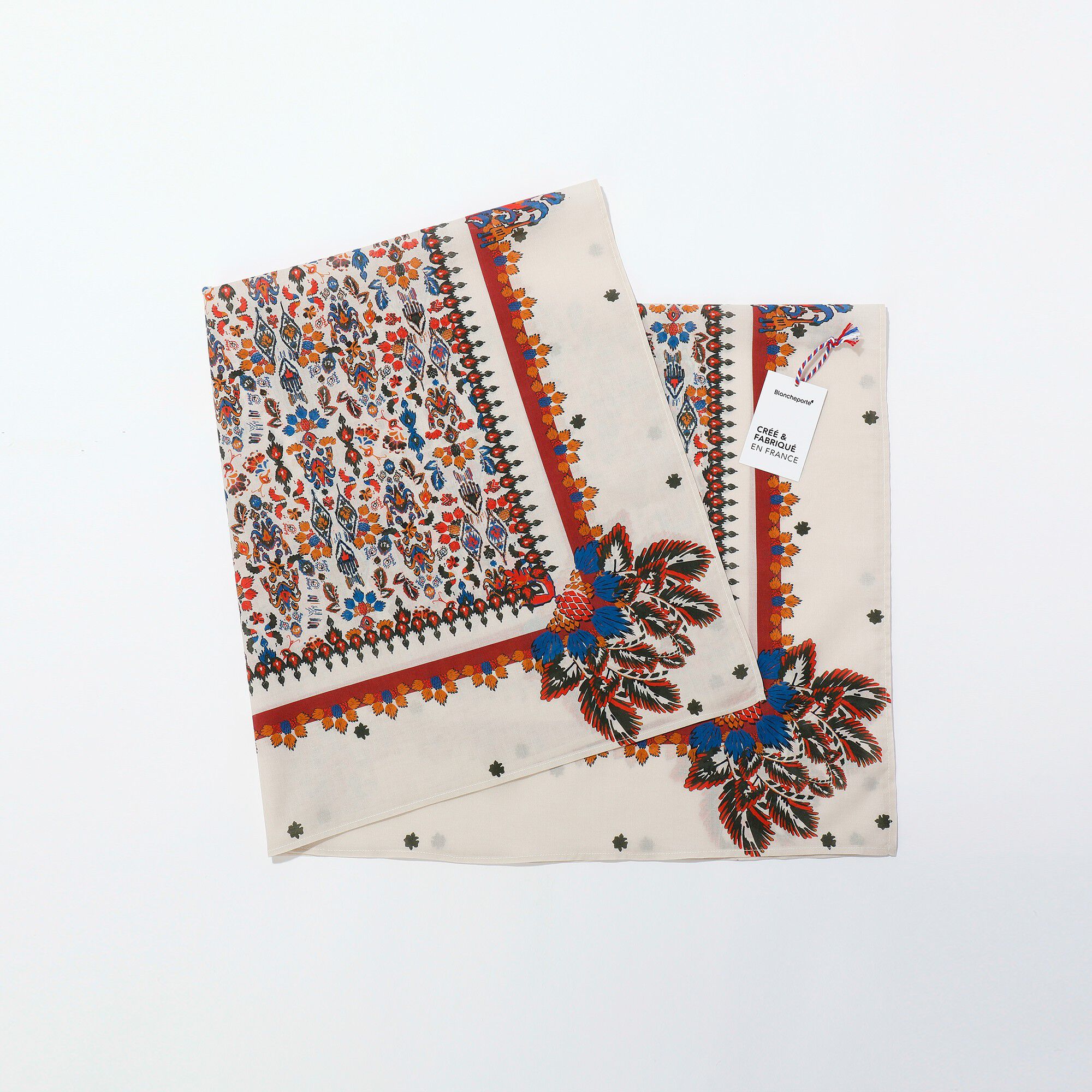 Foulard fabriqué en France imprimé petits motifs, 100 x 100 cm