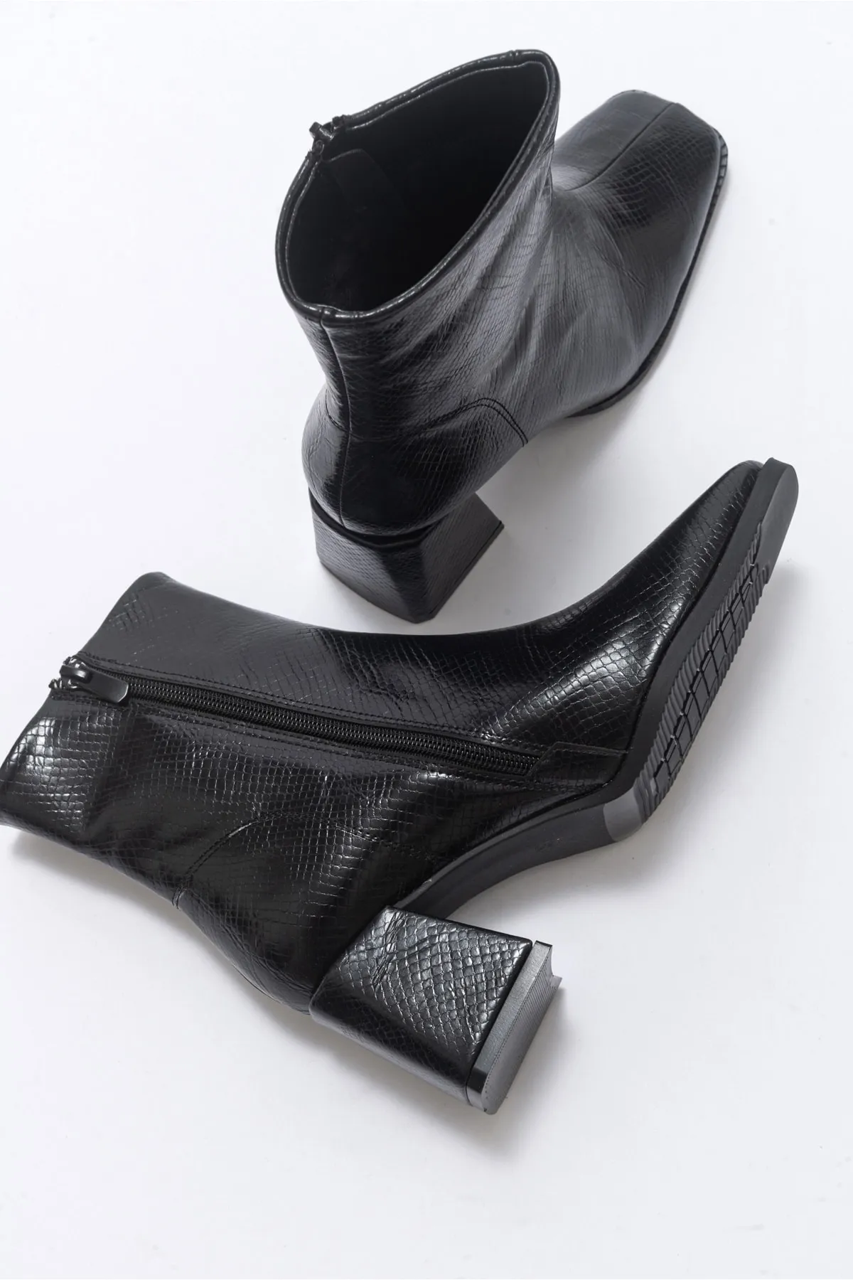 LuviShoes  Loren Schwarz gemusterte Damenstiefel