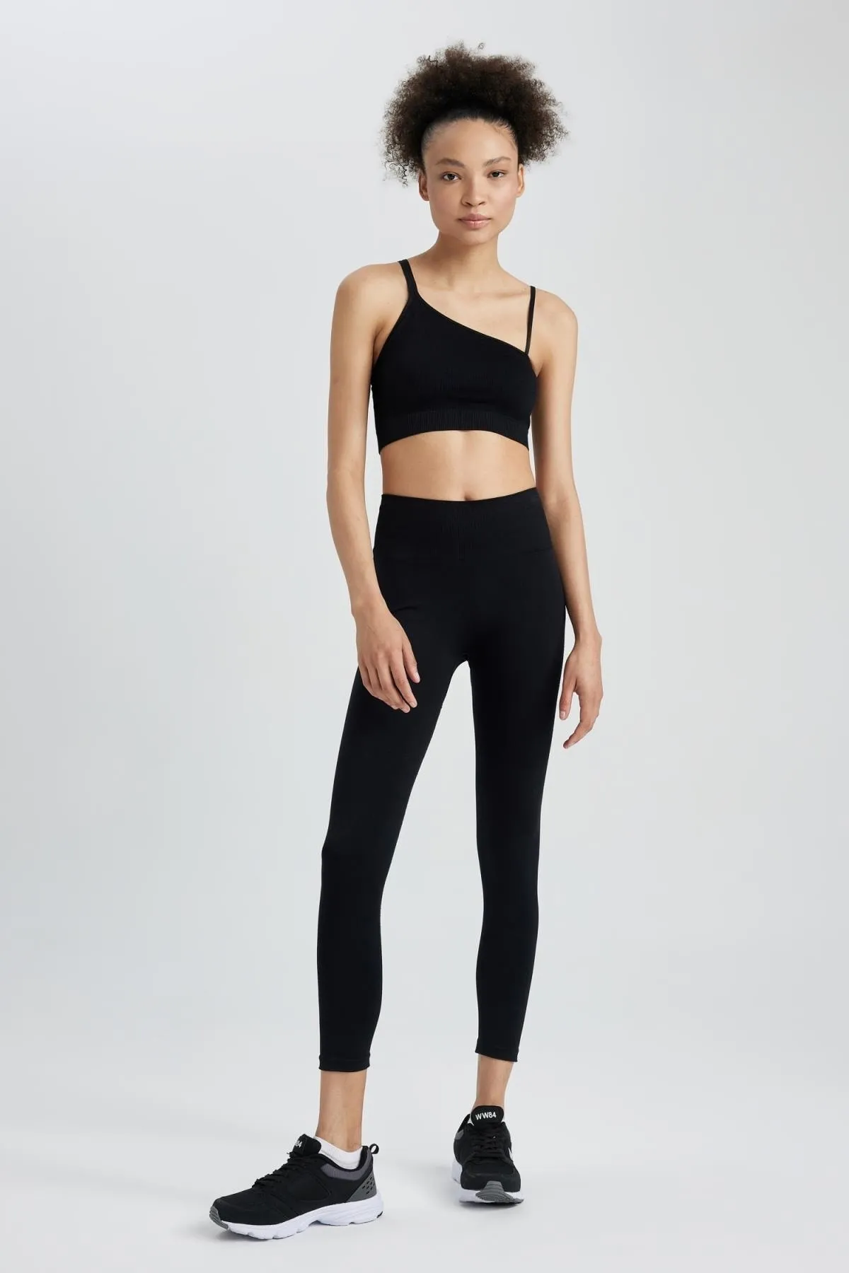 DeFacto  Fit-Athleten-Leggings mit hoher Taille A9247ax23hs