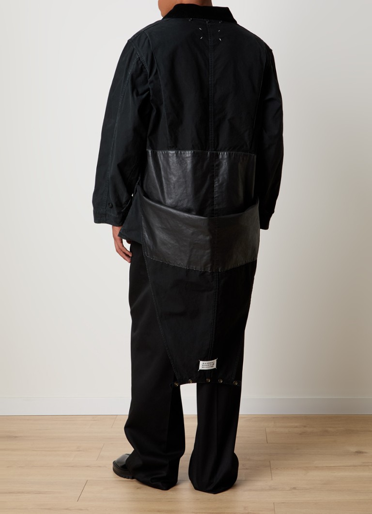 Parka Maison Margiela com bolsos no peito e com aba.