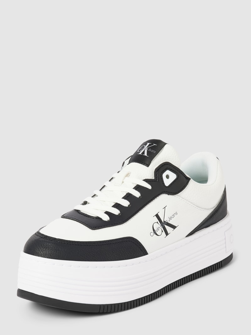 Plateau-Sneaker mit Label-Details in black