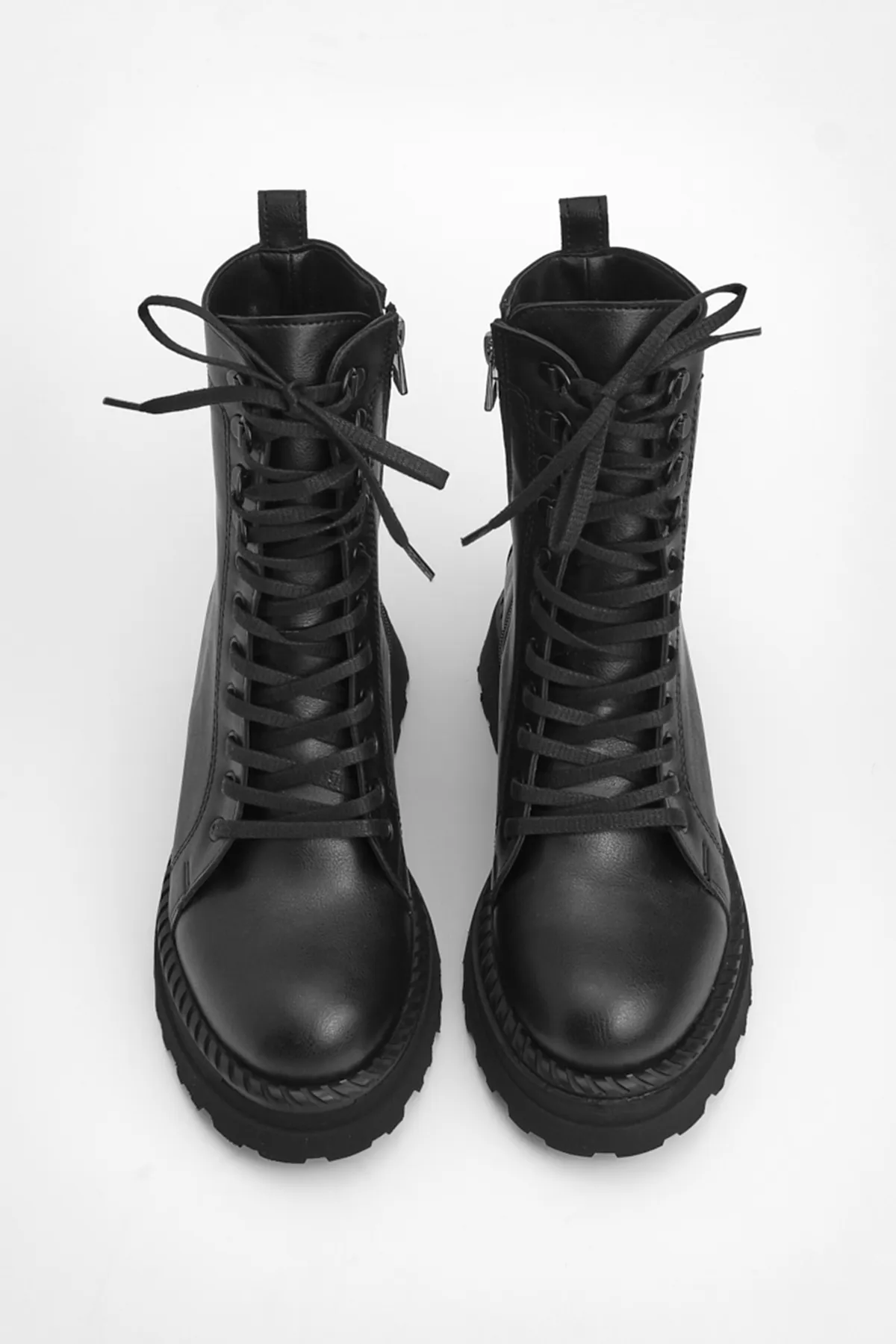 Marjin  Damenstiefeletten mit dicker Sohle Zohen Schwarz