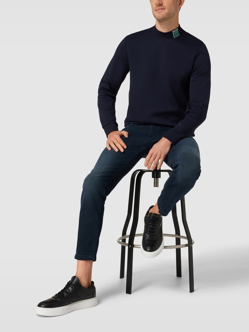 Sweatshirt mit Label-Details Modell 'Salbock' in marineblau