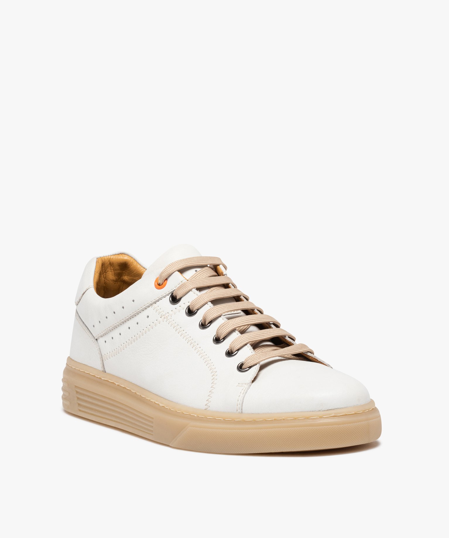 Baskets homme dessus cuir uni et lacets contrastés – Tanéo blanc | GEMO