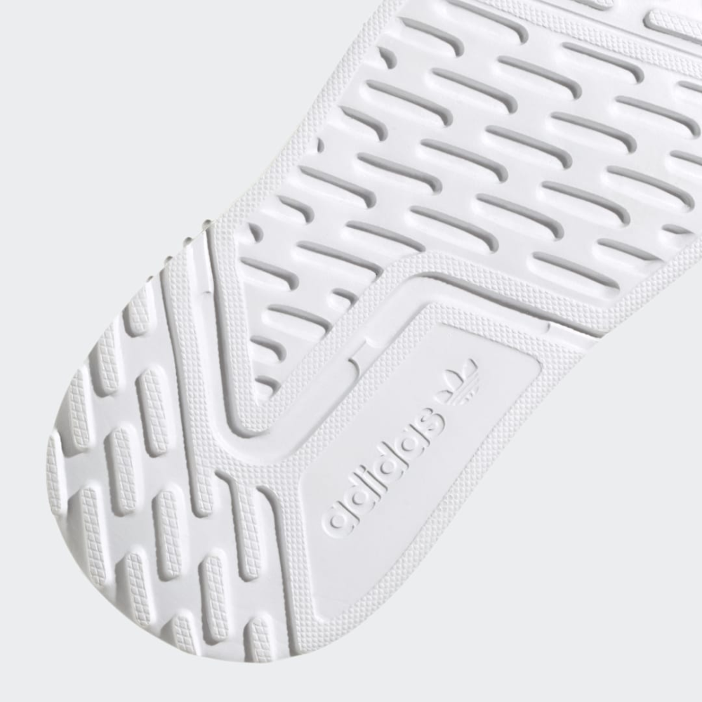 adidas Multix Q47172 / schwarz