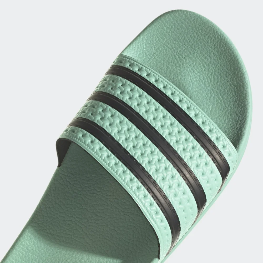 adidas adilette HP6508 / grün