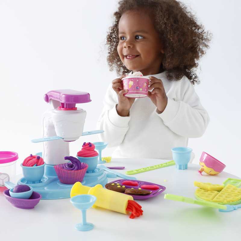 Coffret de pâte à modeler gâteaux et glaces Oxybul