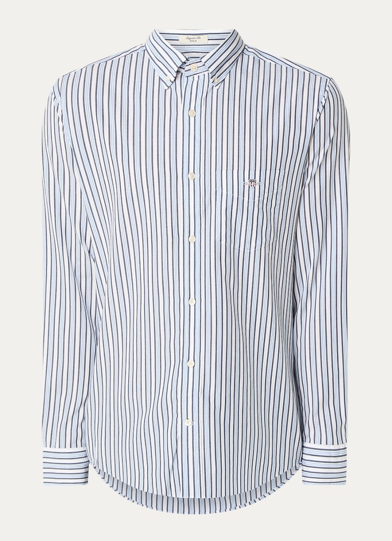 Camicia a righe Gant dal taglio classico con taschino sul petto.