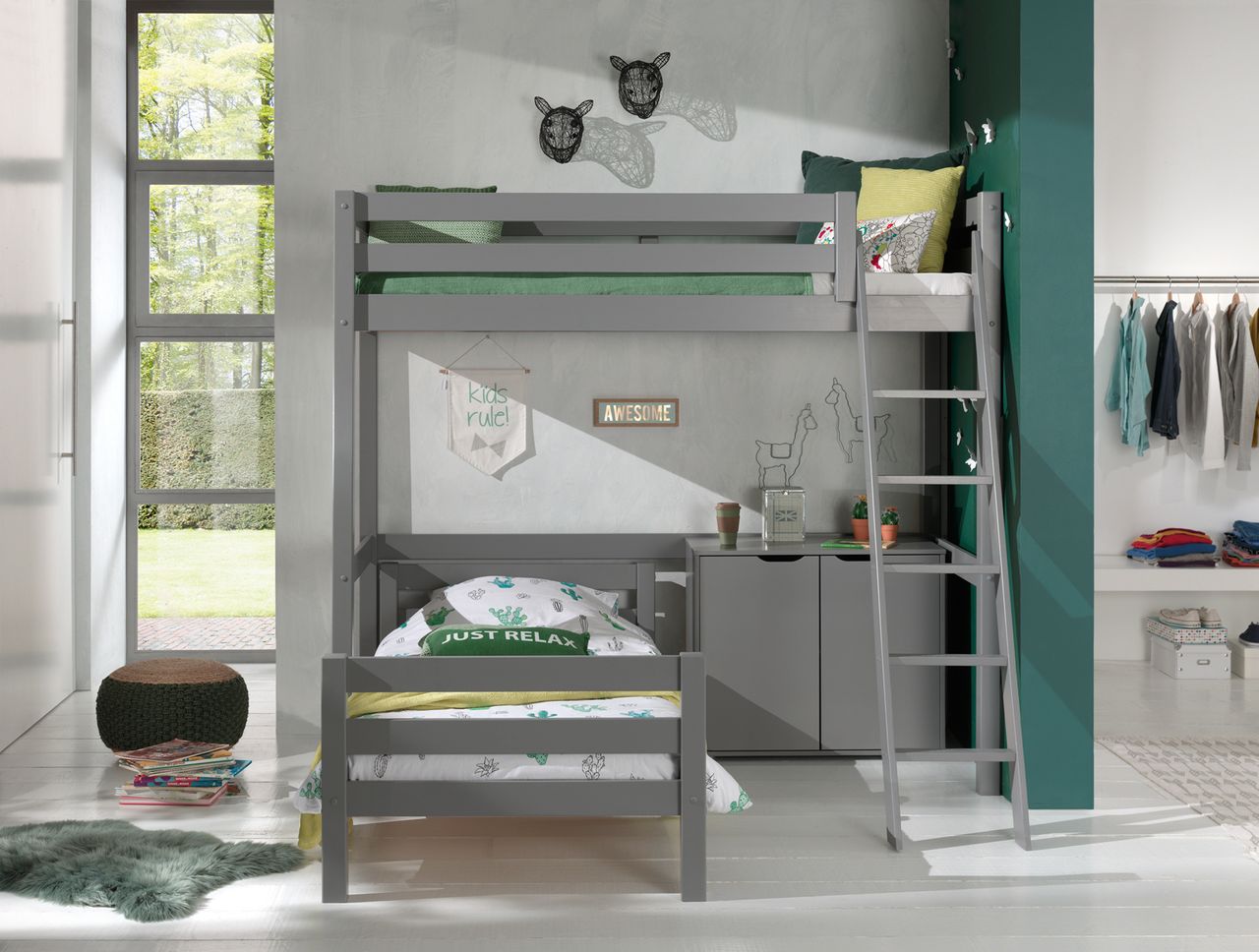 VIPACK Winkel Hochbett mit 2 Liegeflächen 90 x 200 cm und 2-trg. Kommode, Ausf. grau lackiert