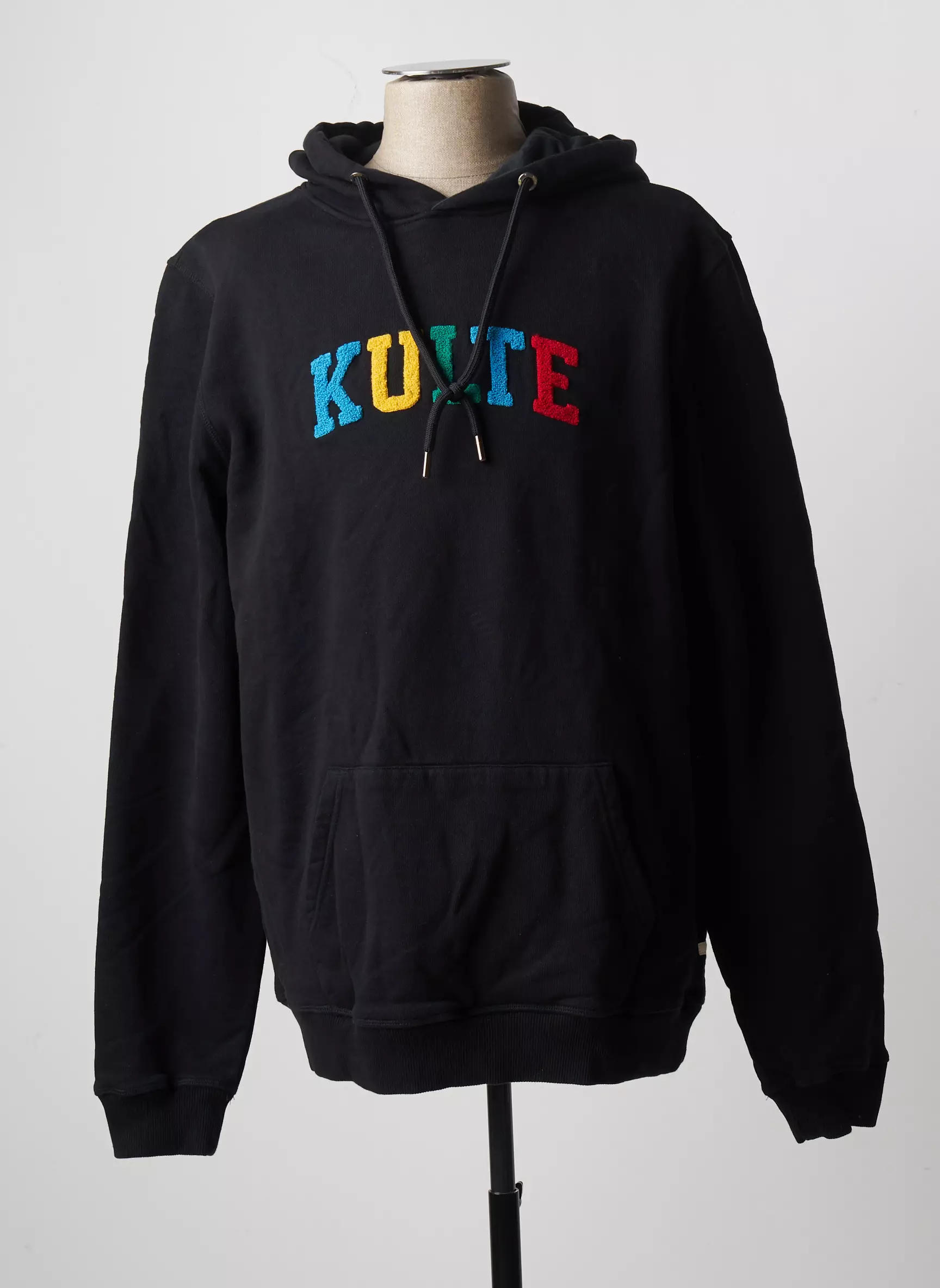 Kulte Sweat Capuche Homme couleur noir