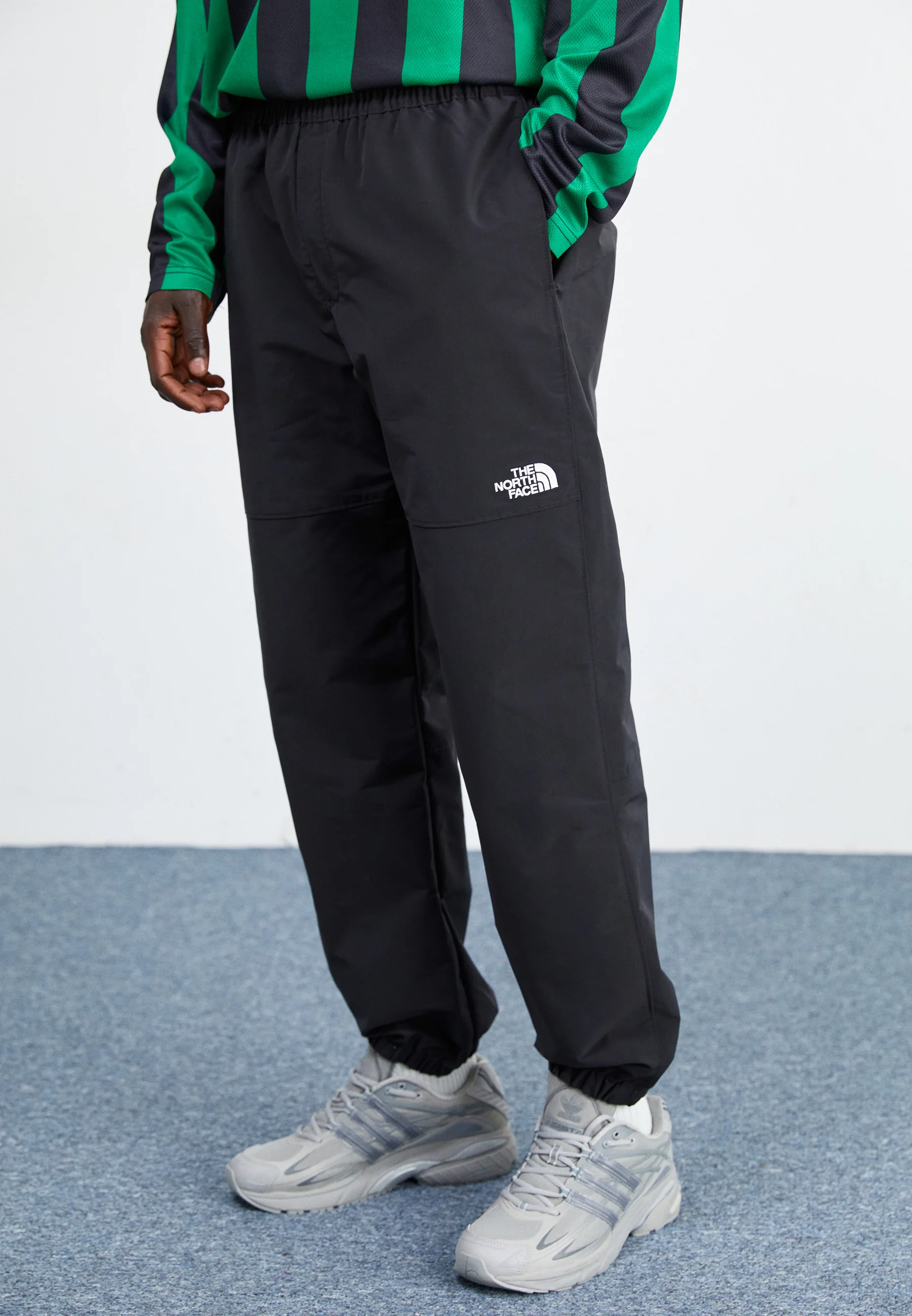 The North Face EASY WIND PANT - Pantalones deportivos