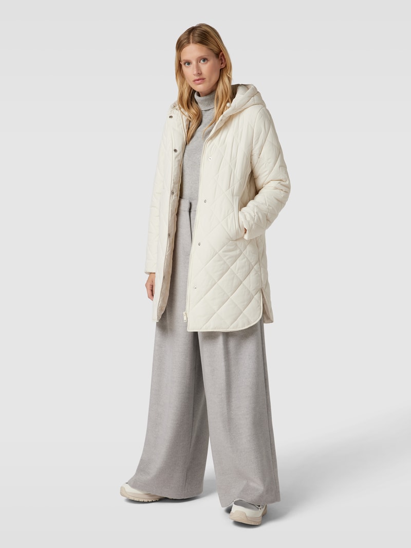 Steppmantel mit Druckknopfleiste in offwhite