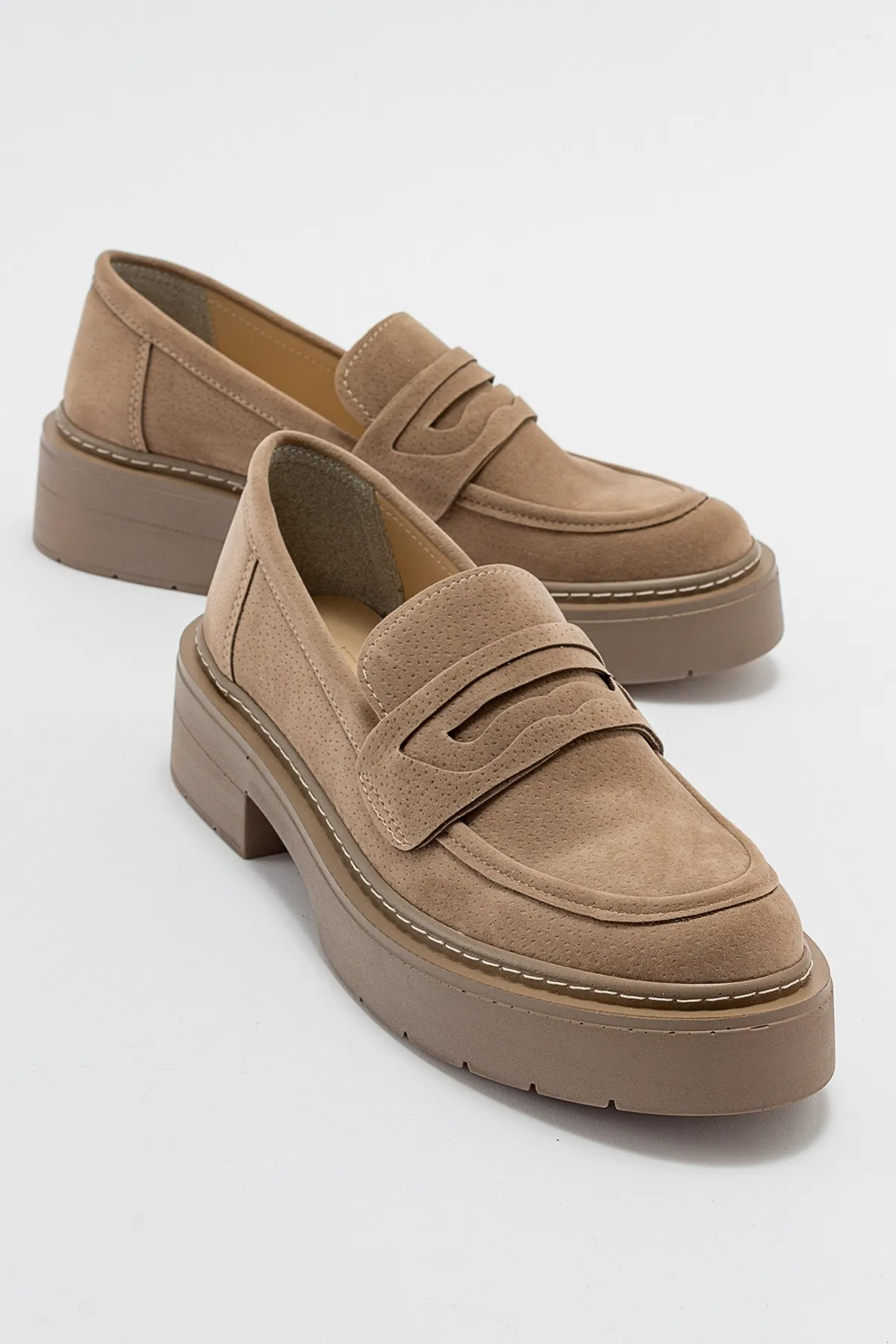 LuviShoes  Damen-Loafer aus dunkelbeigem Wildleder