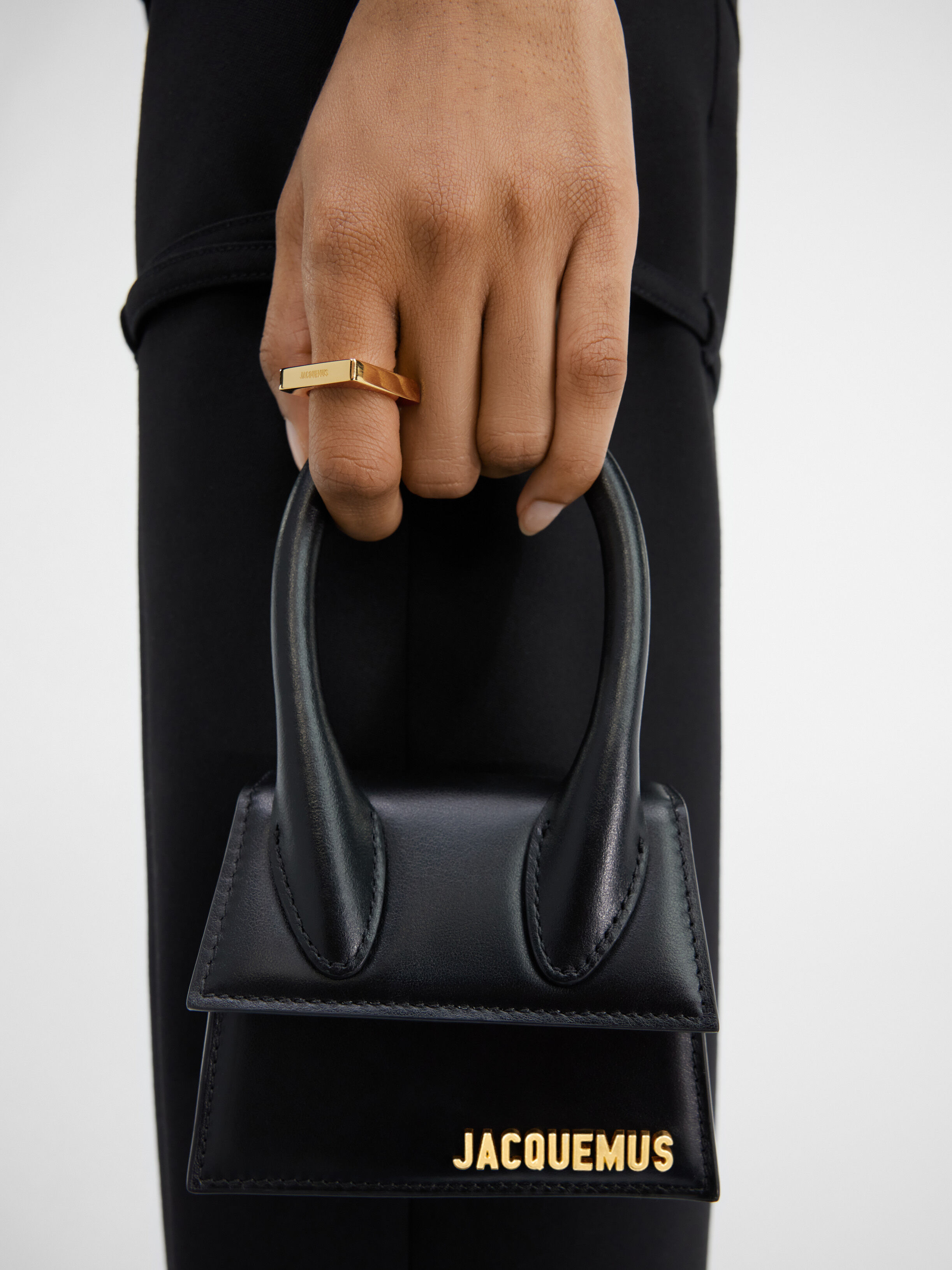 La bague carrée