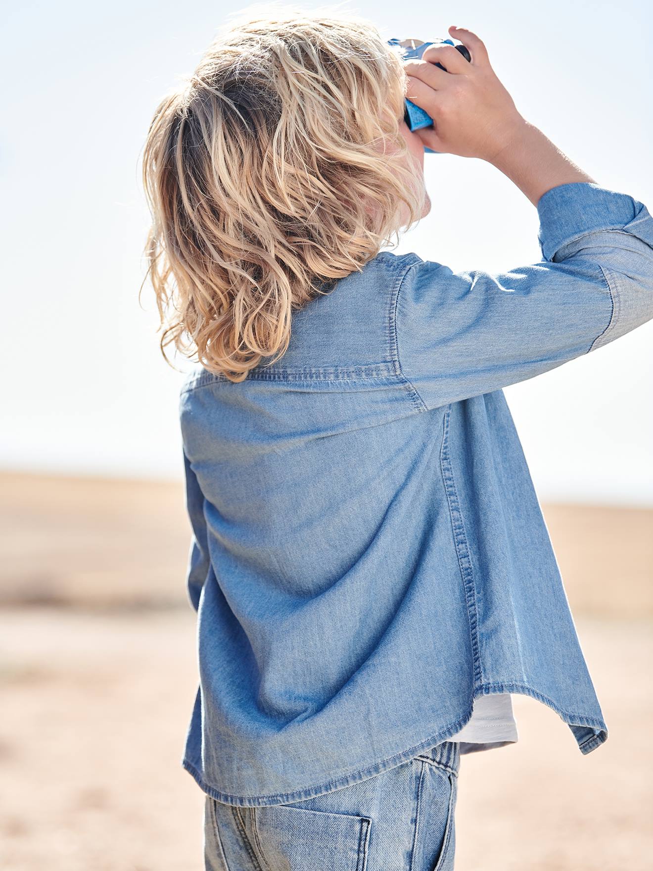 Chemise en jean garçon avec empiècements contrastés stone