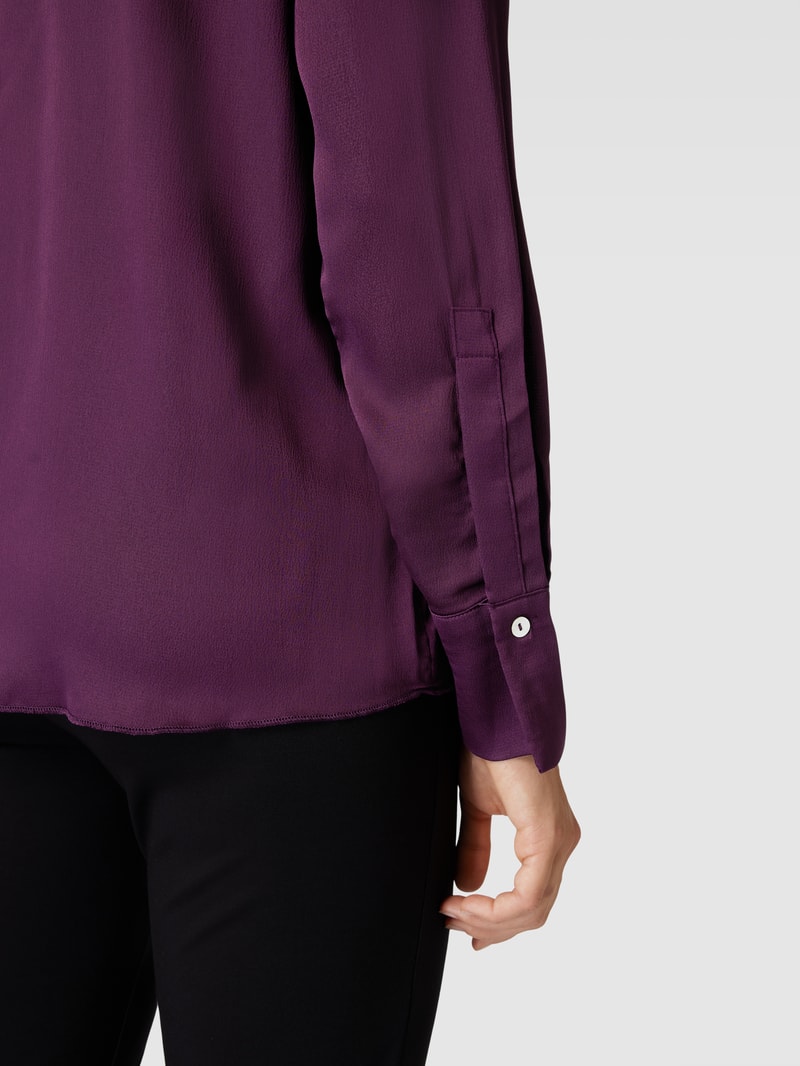 Bluse mit Schlüsselloch-Ausschnitt in aubergine