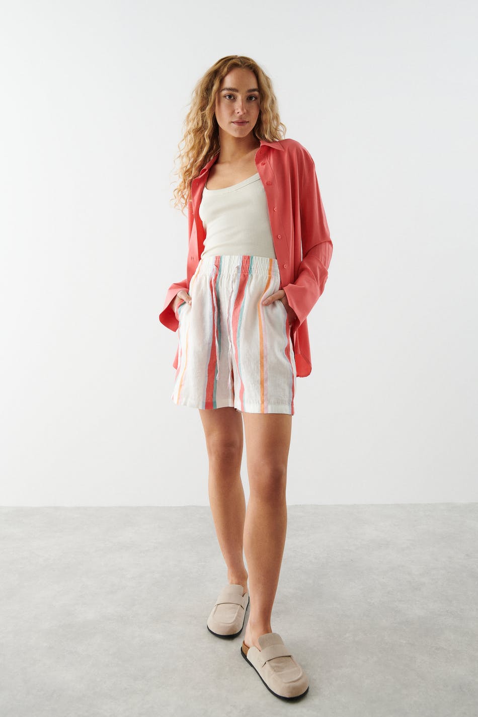 Disa linen shorts