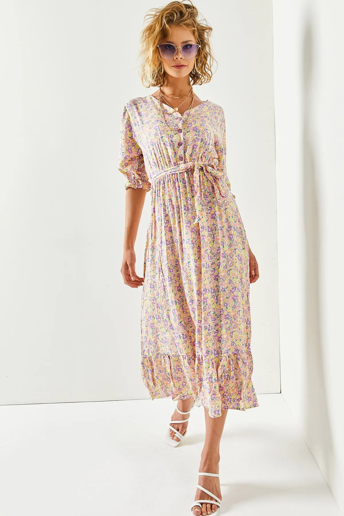 Olalook  Gelb-lila Damenkleid aus gewebter Viskose mit Knöpfen und Gürtelärmeln ELB-19001524