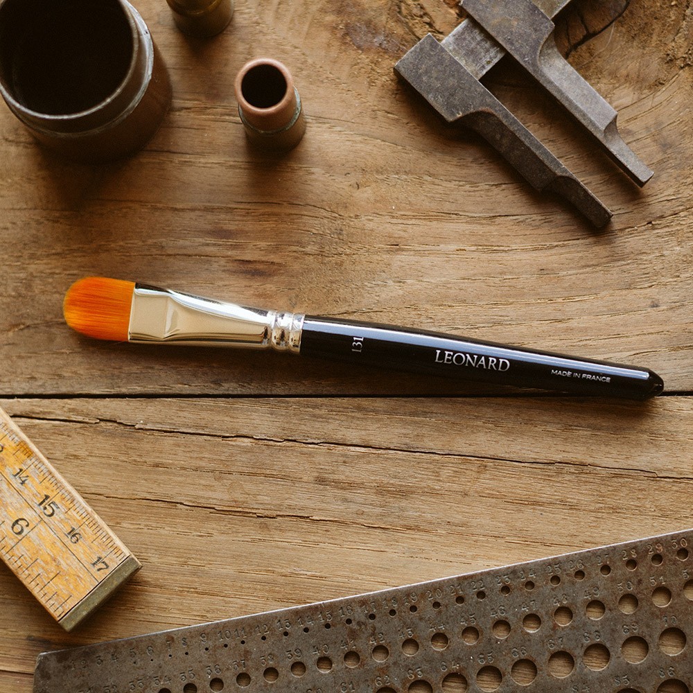 Pincel Corretivo Leonard Brushes