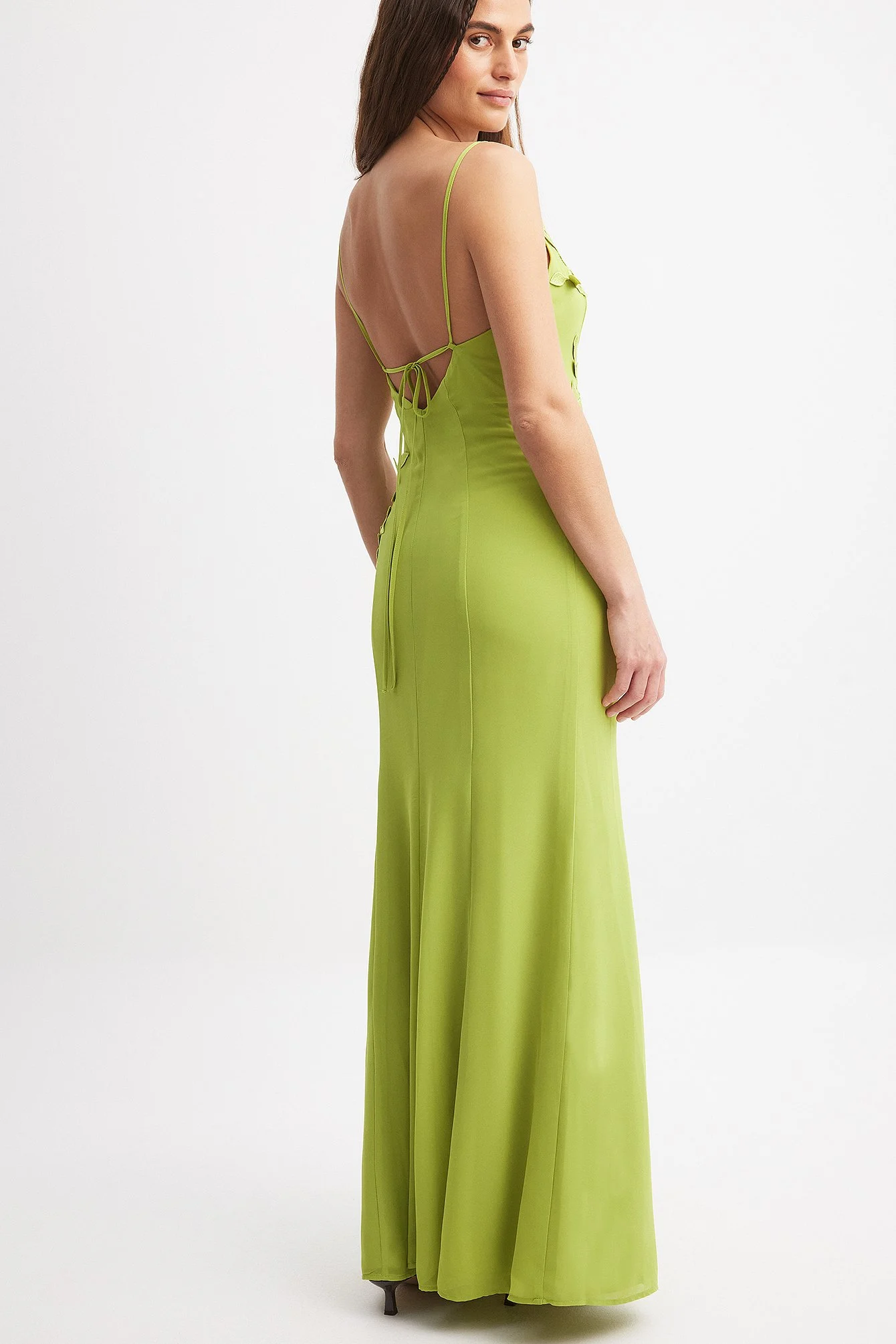 Gewebtes, luftiges Maxikleid mit Rückendetail