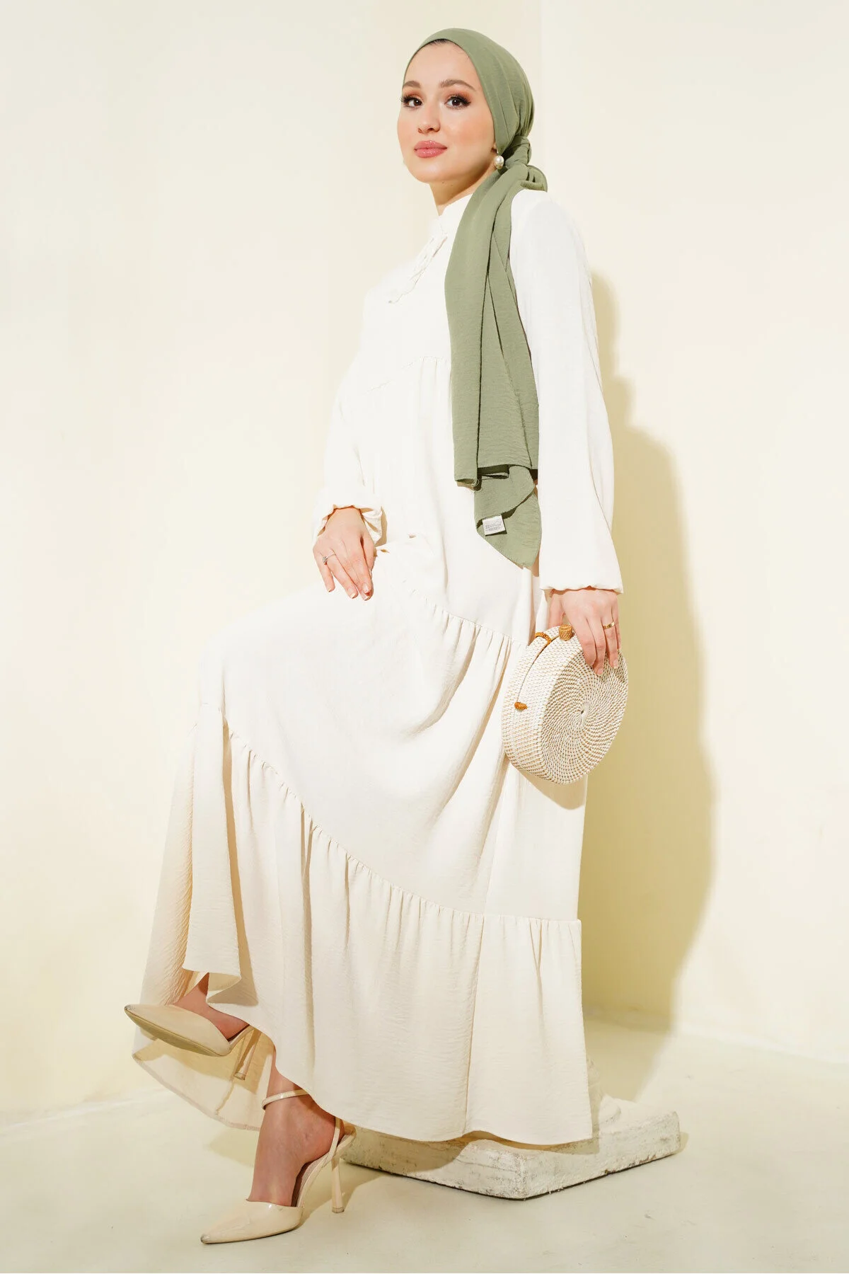 Bigdart  1627 Hijab-Kleid mit Kragen und Schnürung – Creme