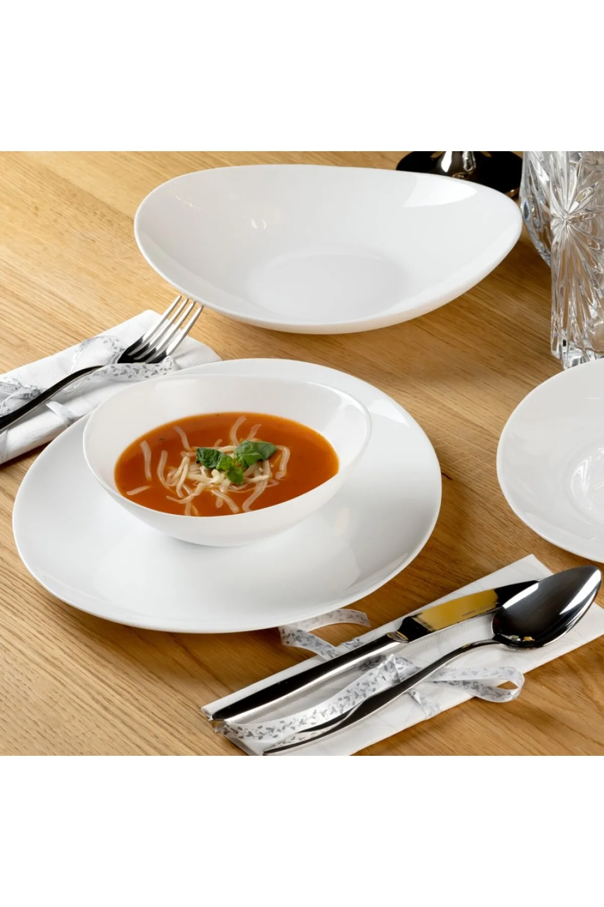 Karaca  White Pure 24-teiliges Tafelservice-Glas für 6 Personen