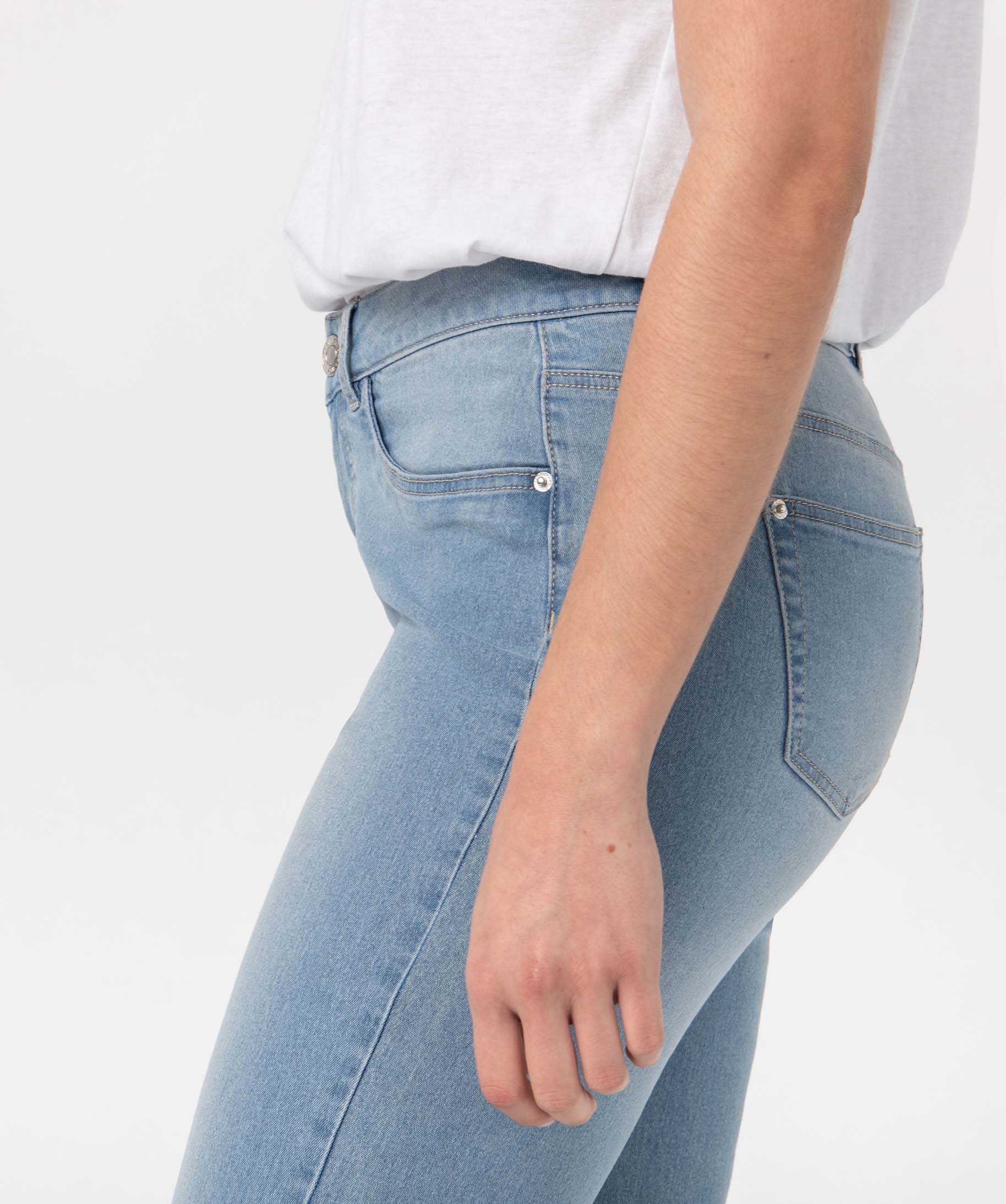 Pantacourt femme en jean coupe Slim bleach | GEMO