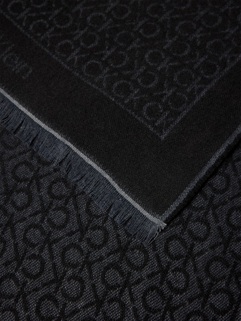 Schal mit Allover-Label-Print Modell 'MONOGRAM' in schwarz