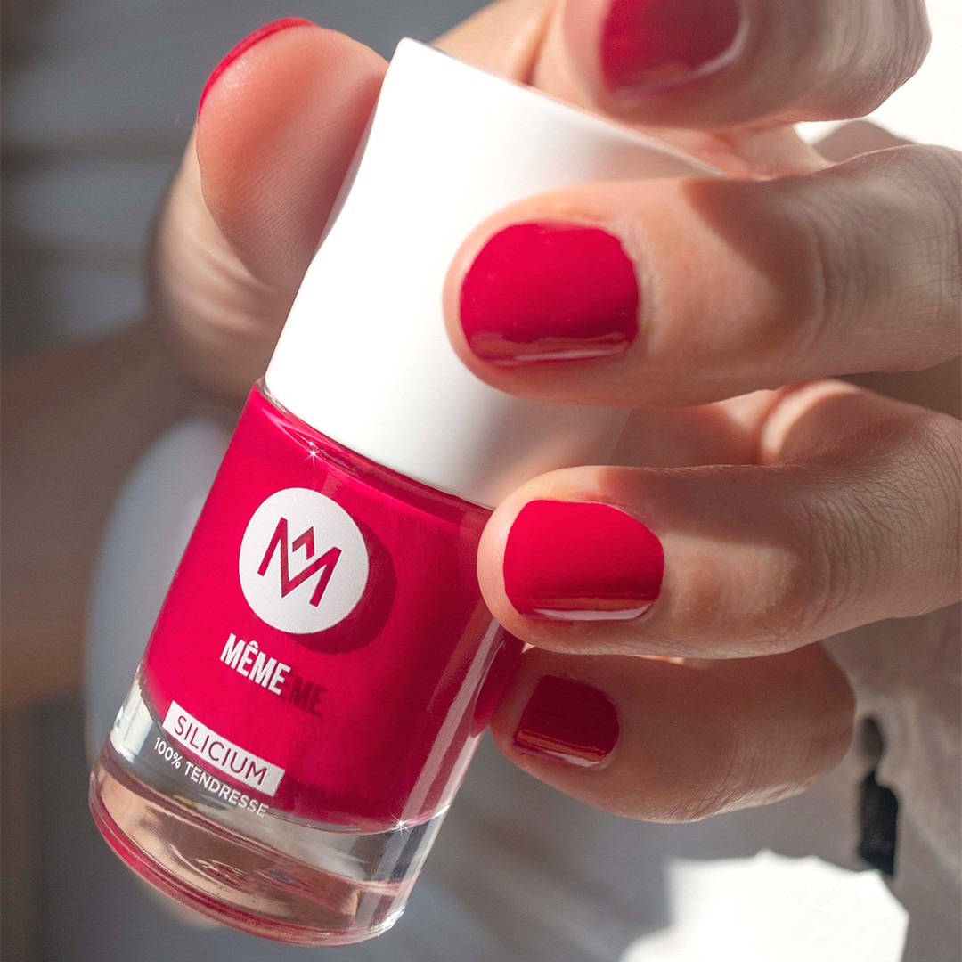MĘME Cosmetics Silikonowy lakier do paznokci