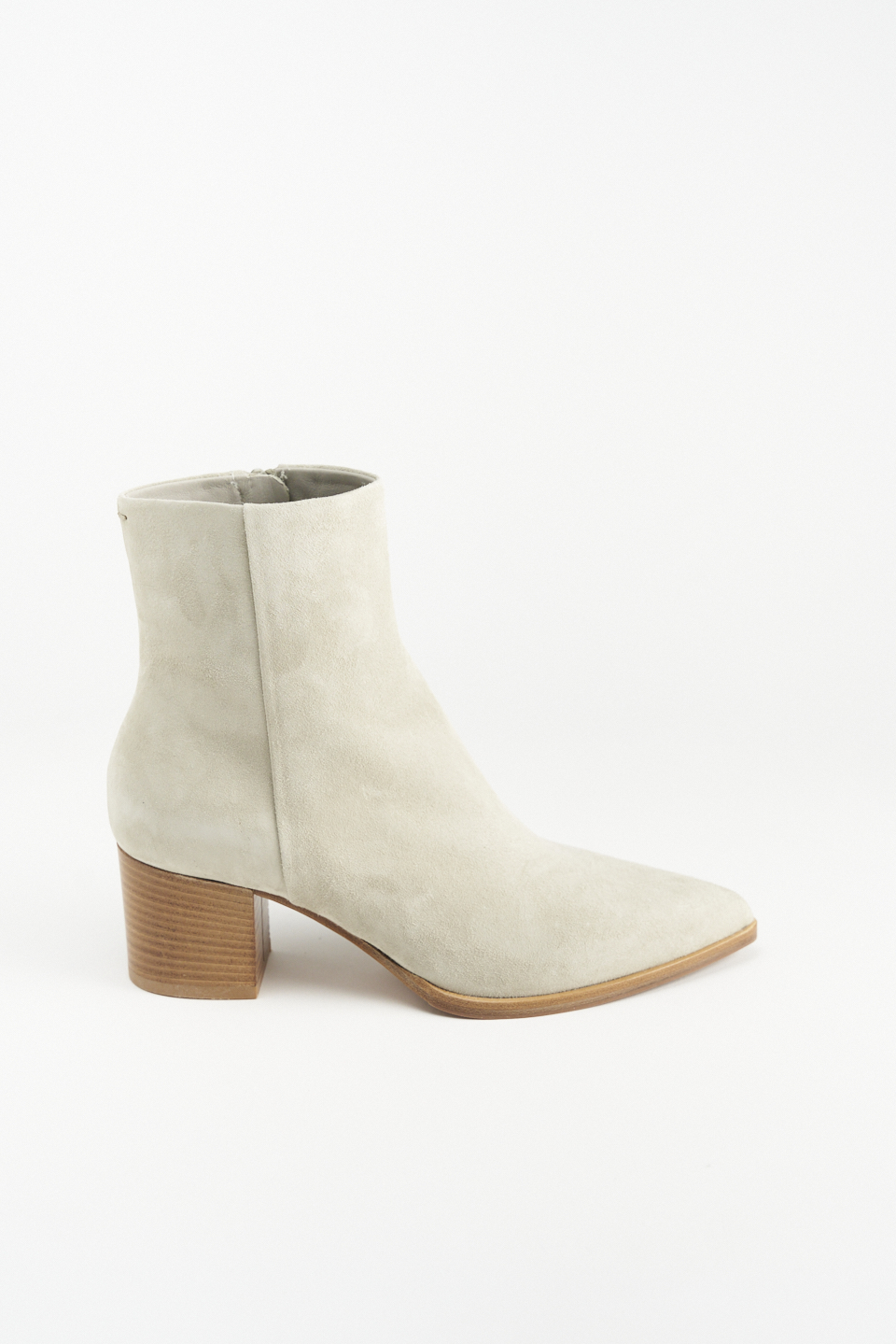 WG2 suede nature
