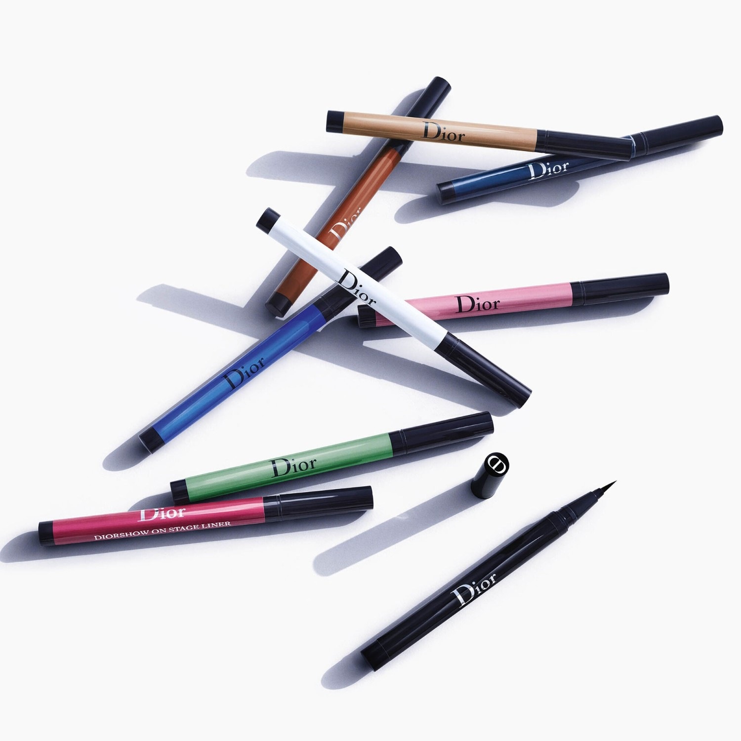 DIOR On Stage Liner