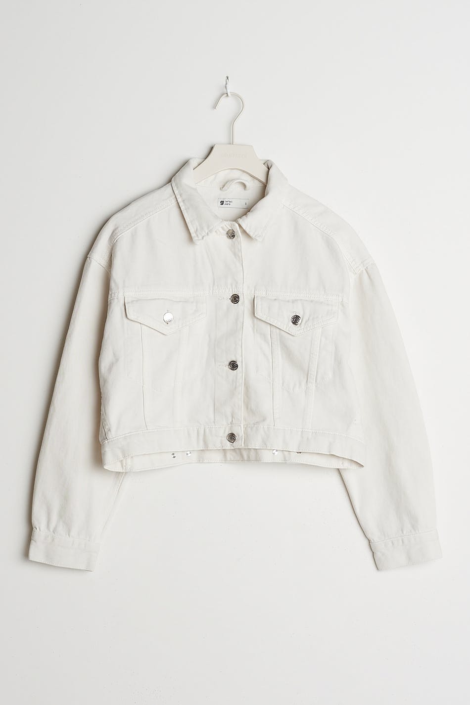 Cropped denim jacket