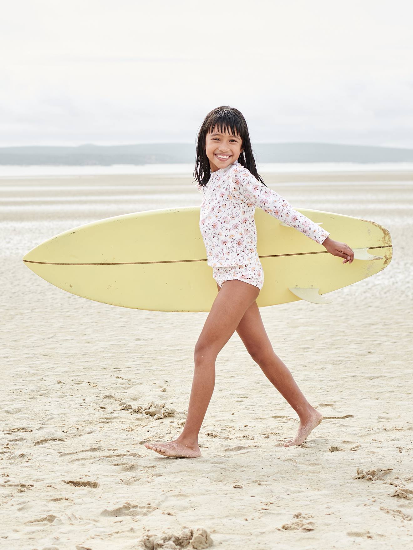 Ensemble de bain anti-UV fille T-shirt + shorty écru