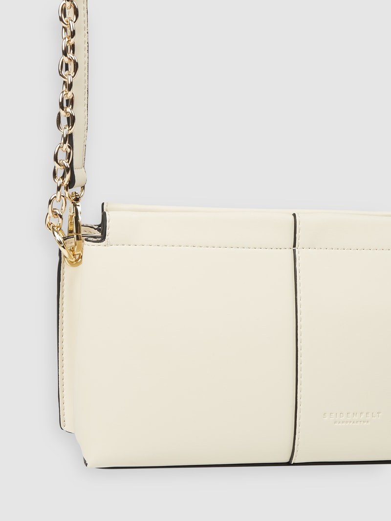 Pochette in Leder-Optik Modell 'Nees' in ecru