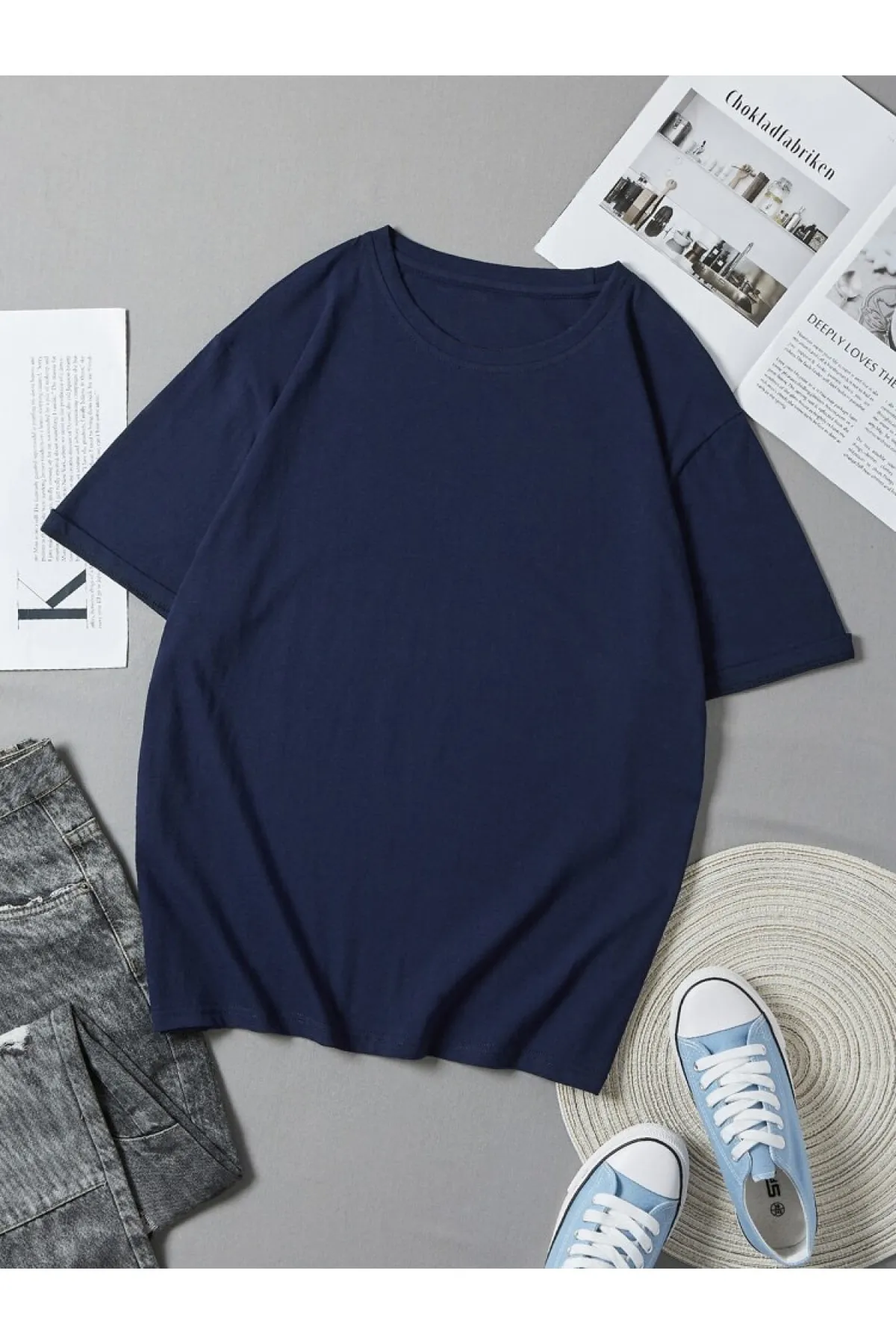 GRİLAND  Unisex-Marineblaues Oversize-T-Shirt mit Rundhalsausschnitt