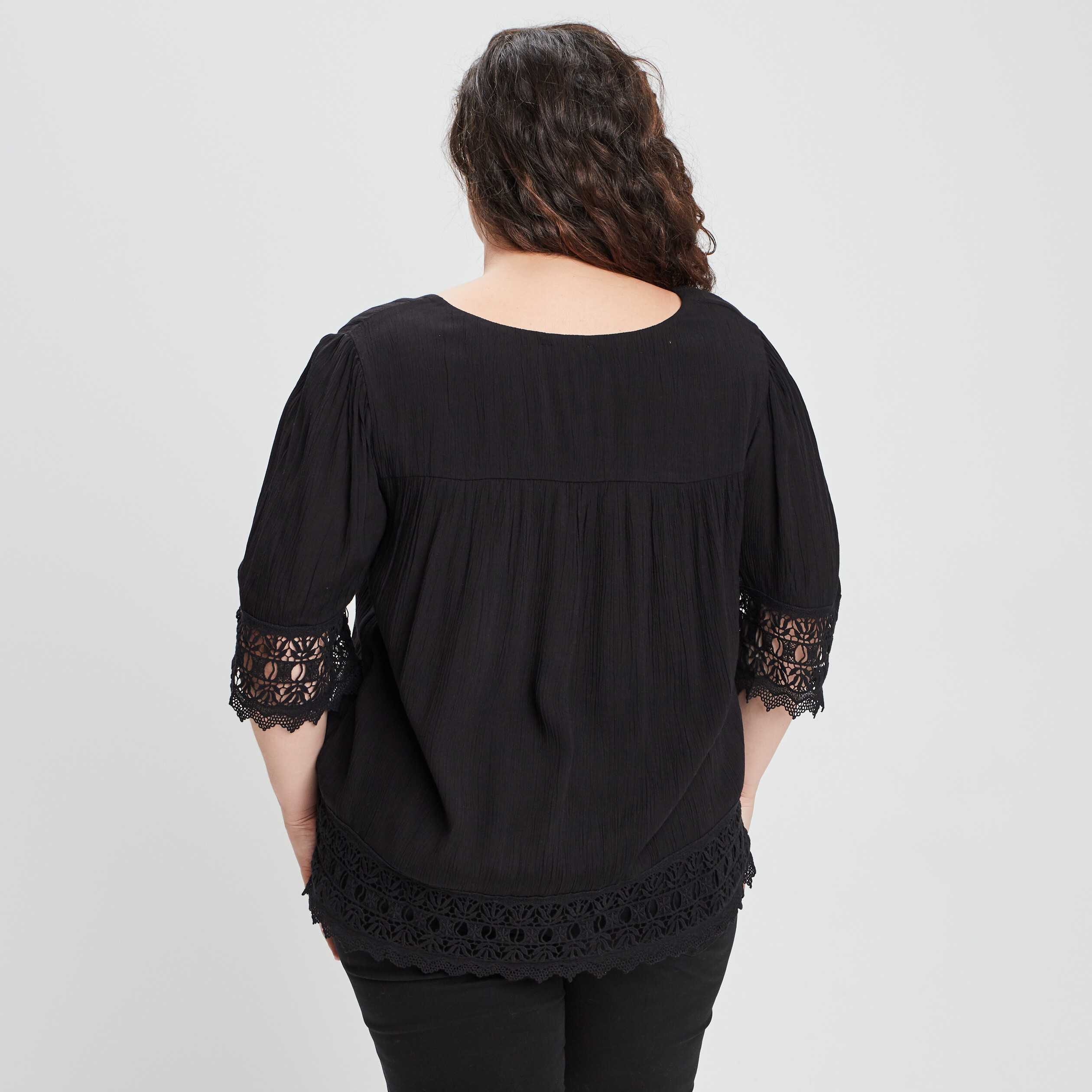 Blouse manches courtes noir femme grande taille | La Halle
