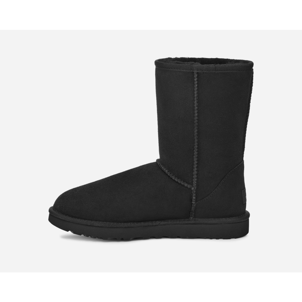 UGG Classic Short II 1016223/BLK / schwarz