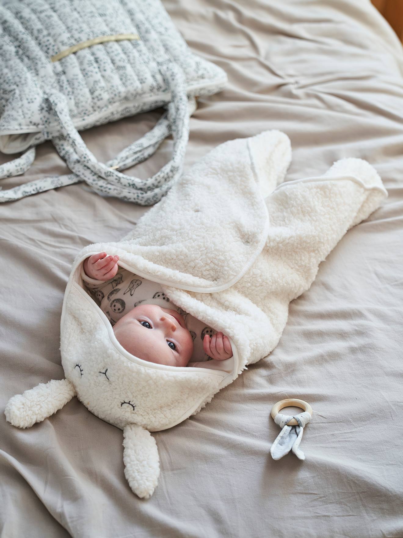 Plaid chancelière bébé en peluche, doublé jersey ourson