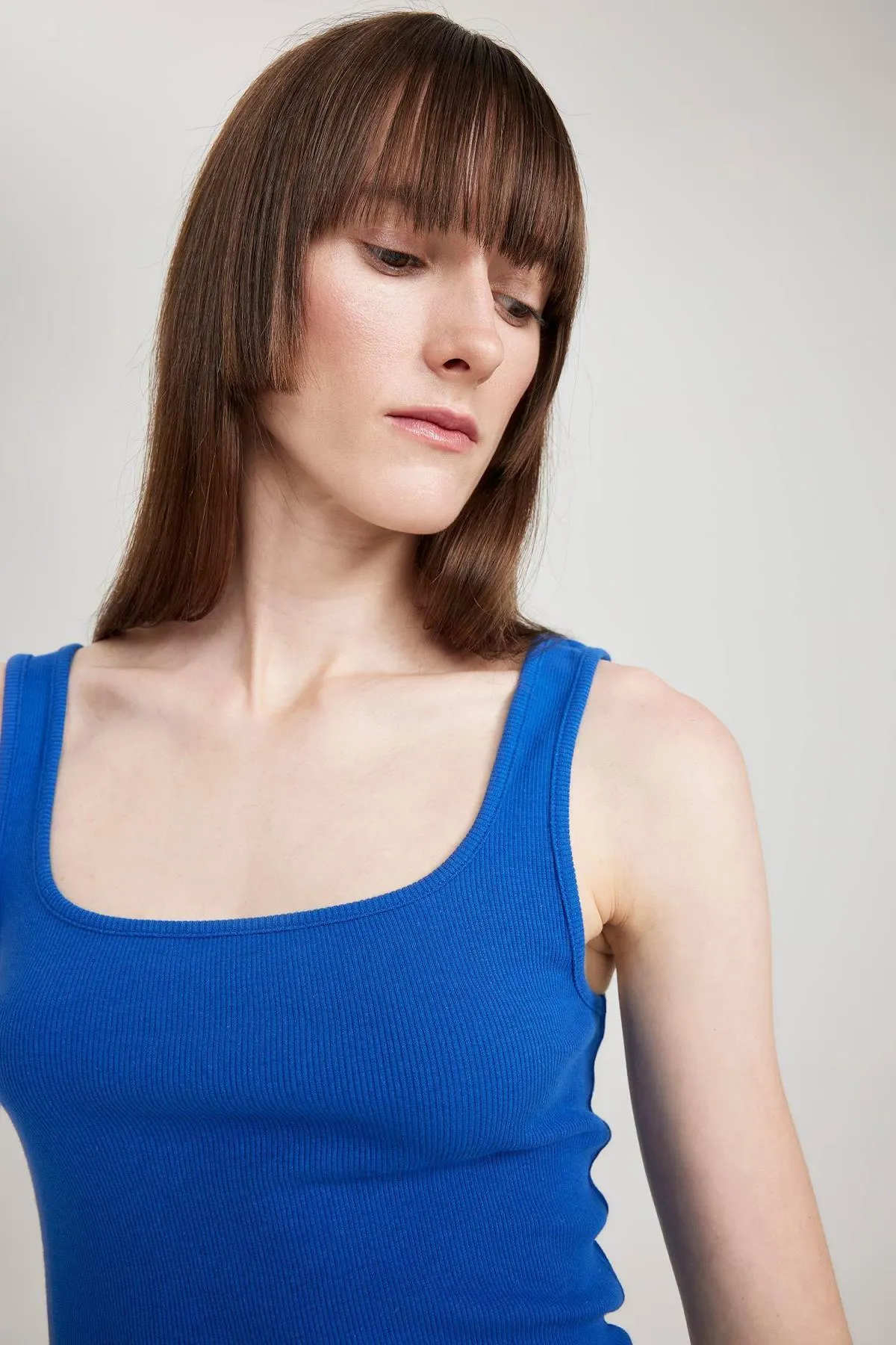 DeFacto  Geripptes Camisole Athlete mit schmaler Passform und quadratischem Kragen Y4842az23sm