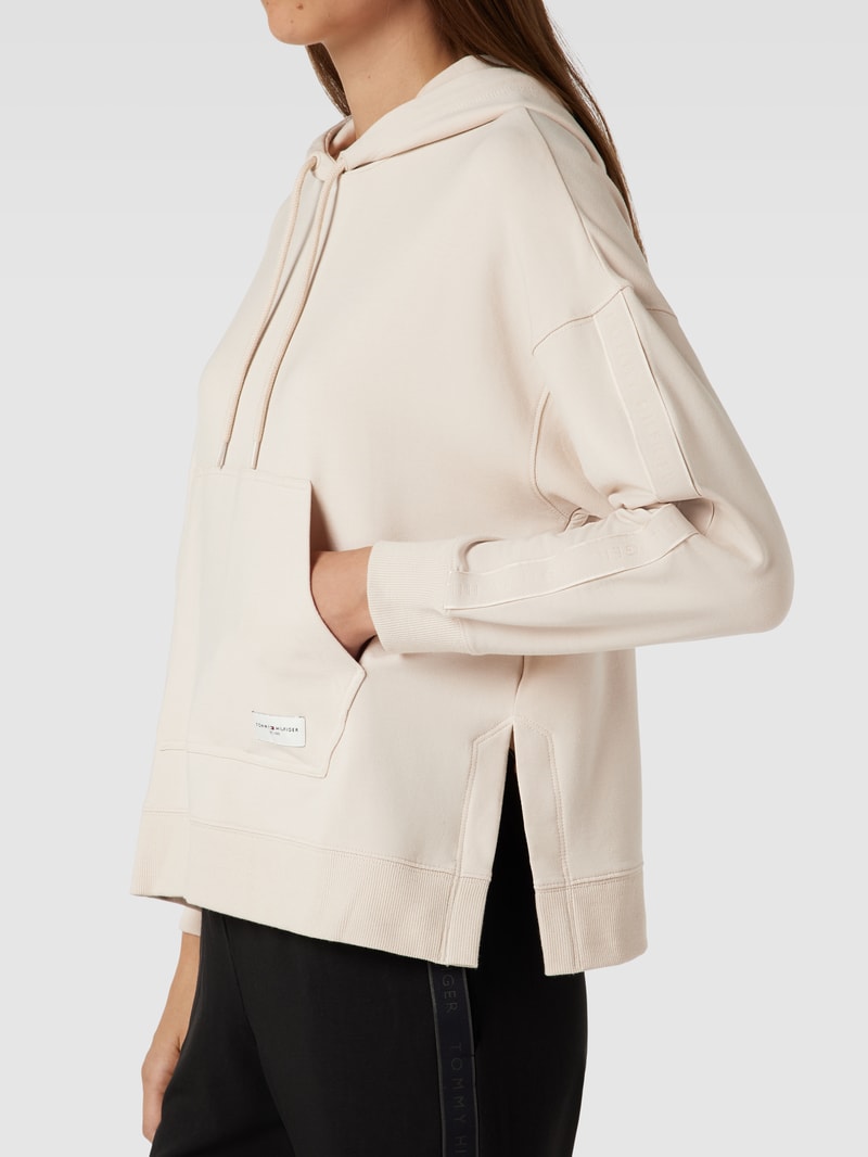 Hoodie mit Känguru-Tasche in beige