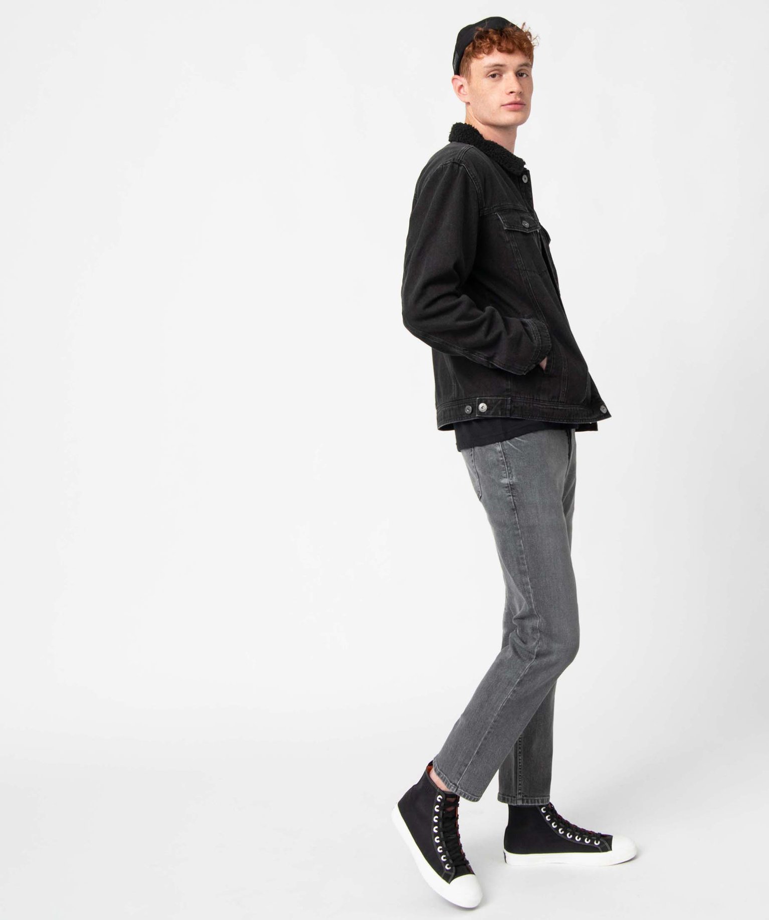 Jean homme coupe Tapered 5 poches gris | GEMO