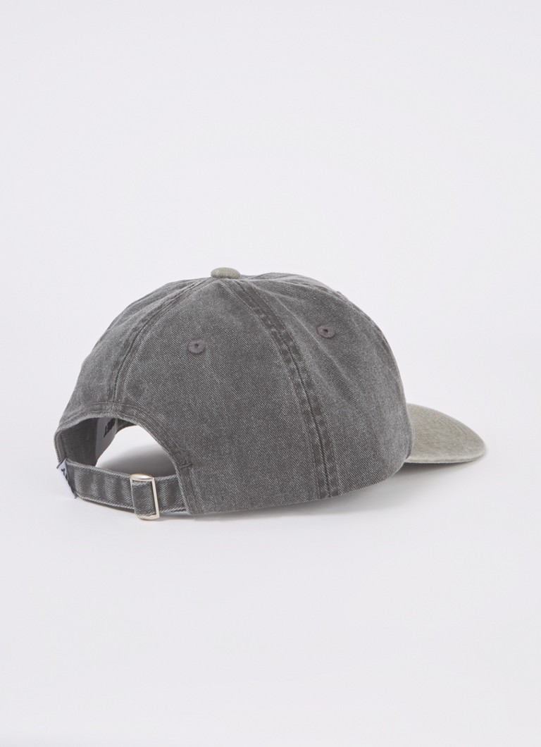 Obey Pet with logo
