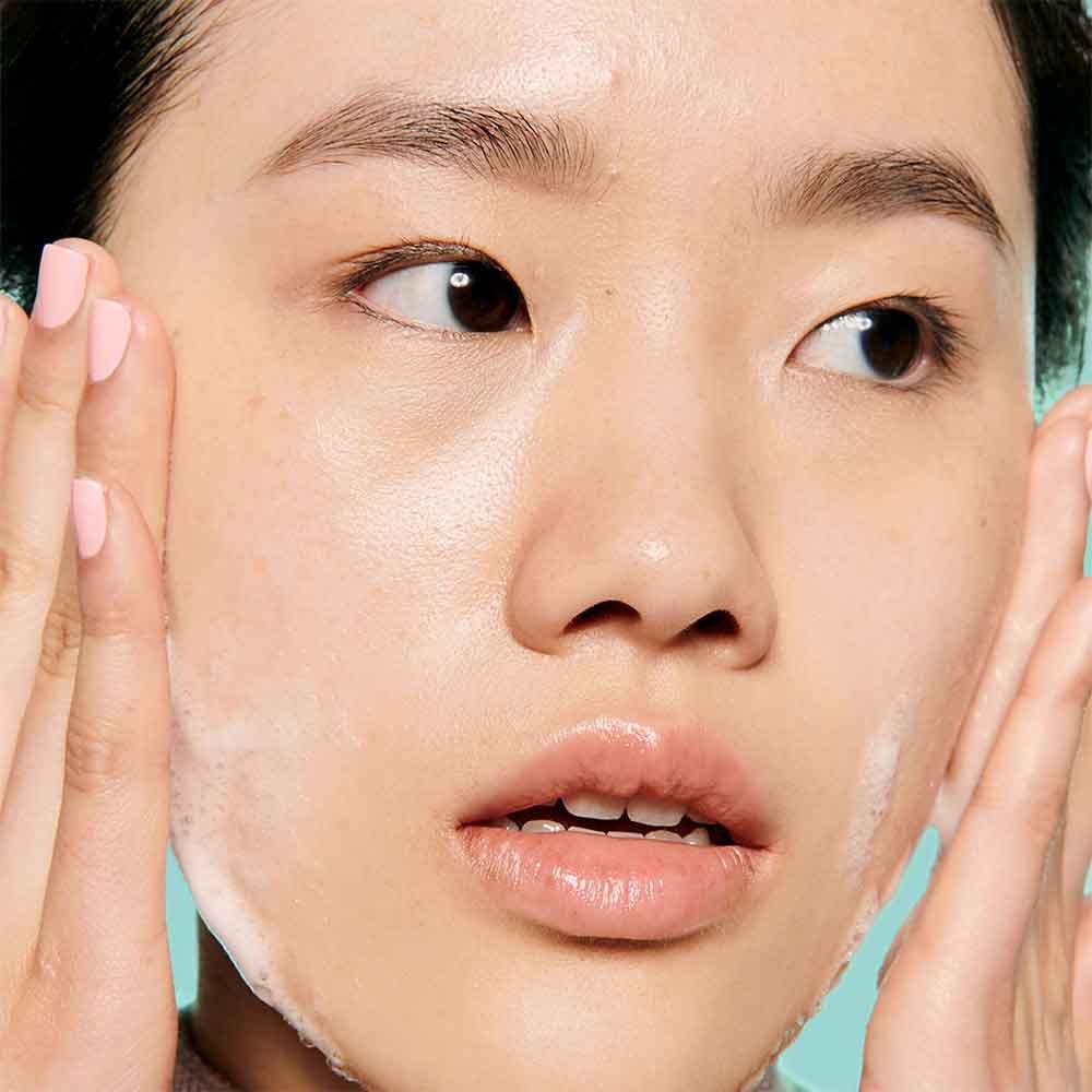 Benefit Reinigung The POREfessional Tight &'n Toned - Poren verfeinernder Schaum-Toner mit AHA+PHA