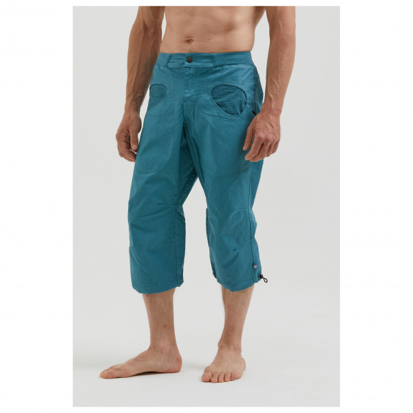 E9 - R3.2 - Shorts