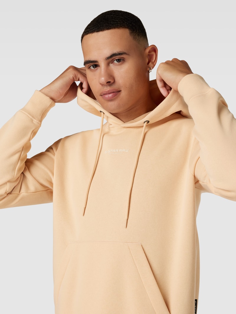 Hoodie mit Label-Print in beige