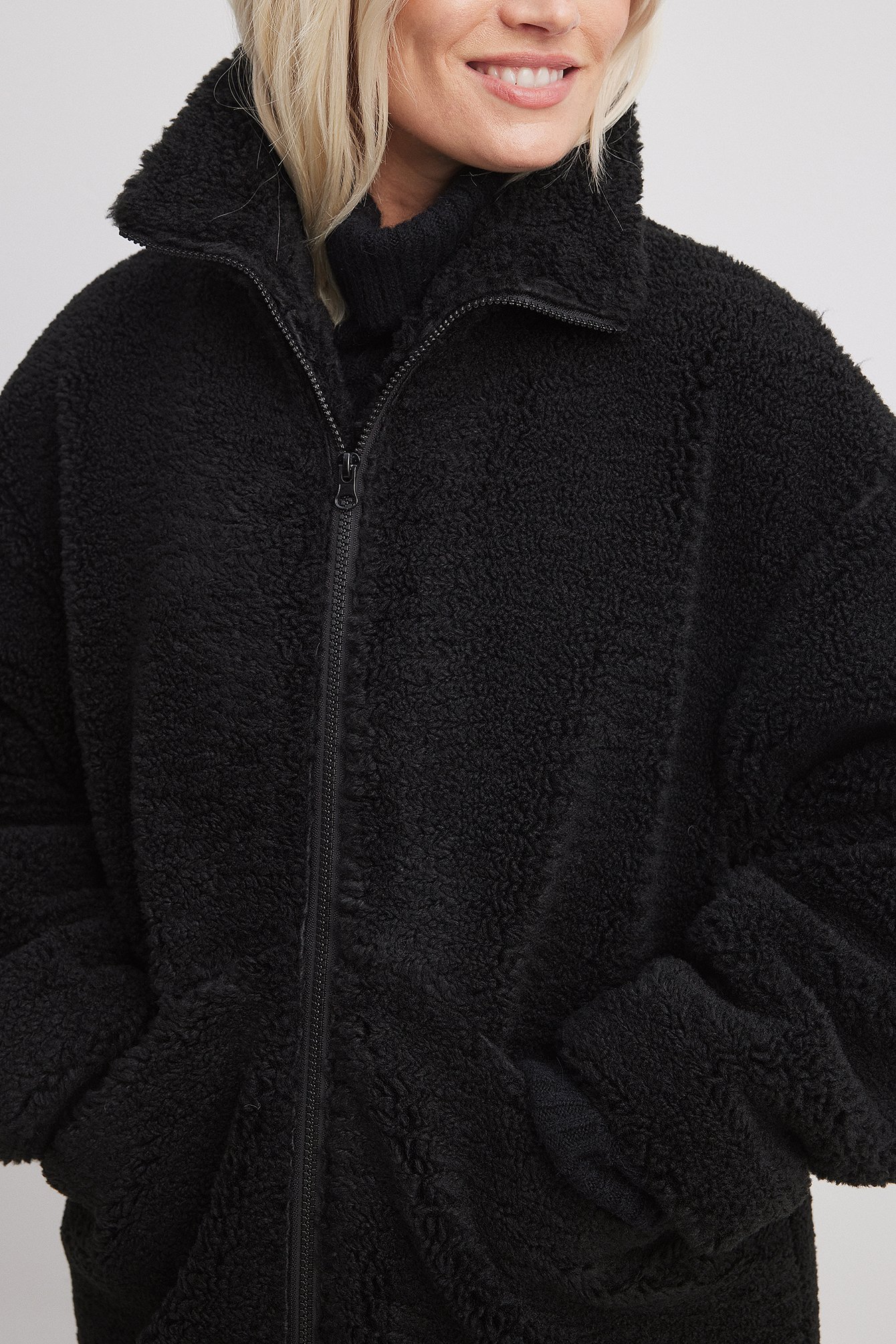 Recycelte lange Teddy-Jacke mit Reißverschluss