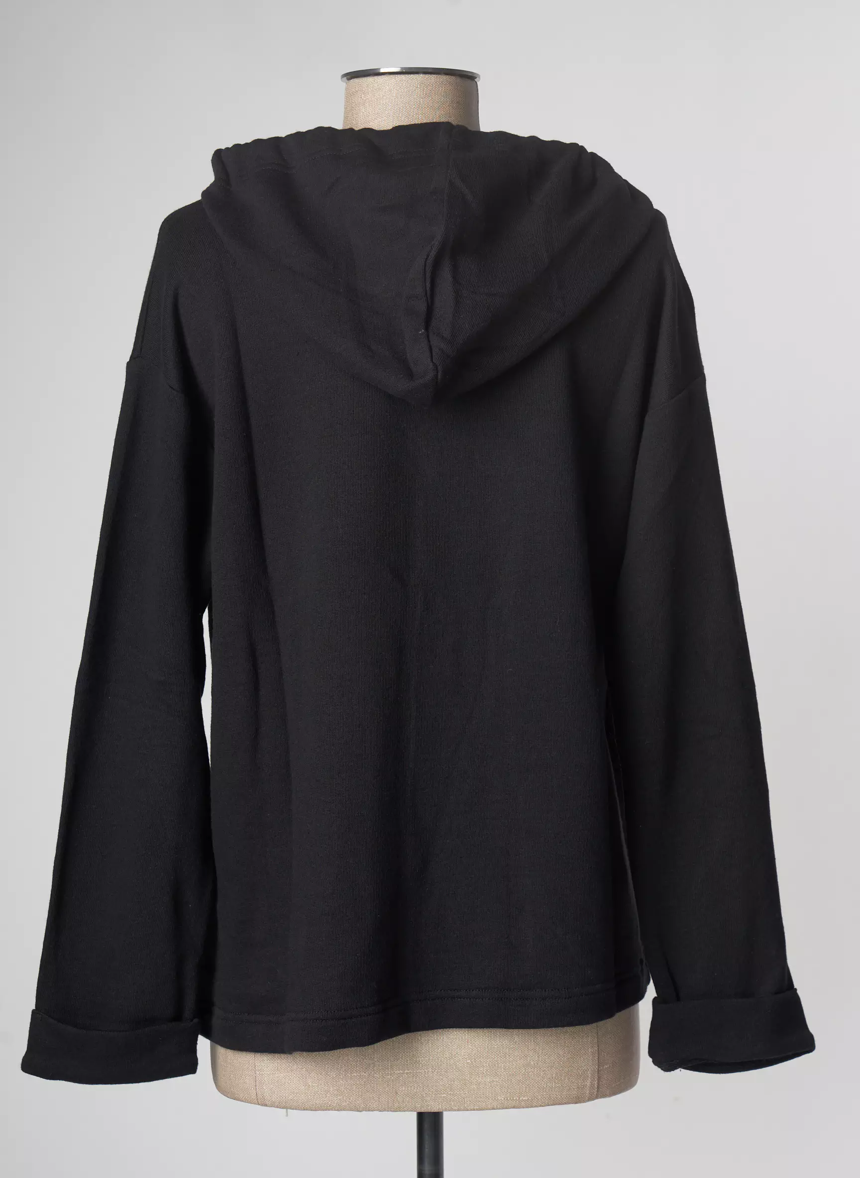 Lazy   Cosy Sweat Capuche Femme couleur noir