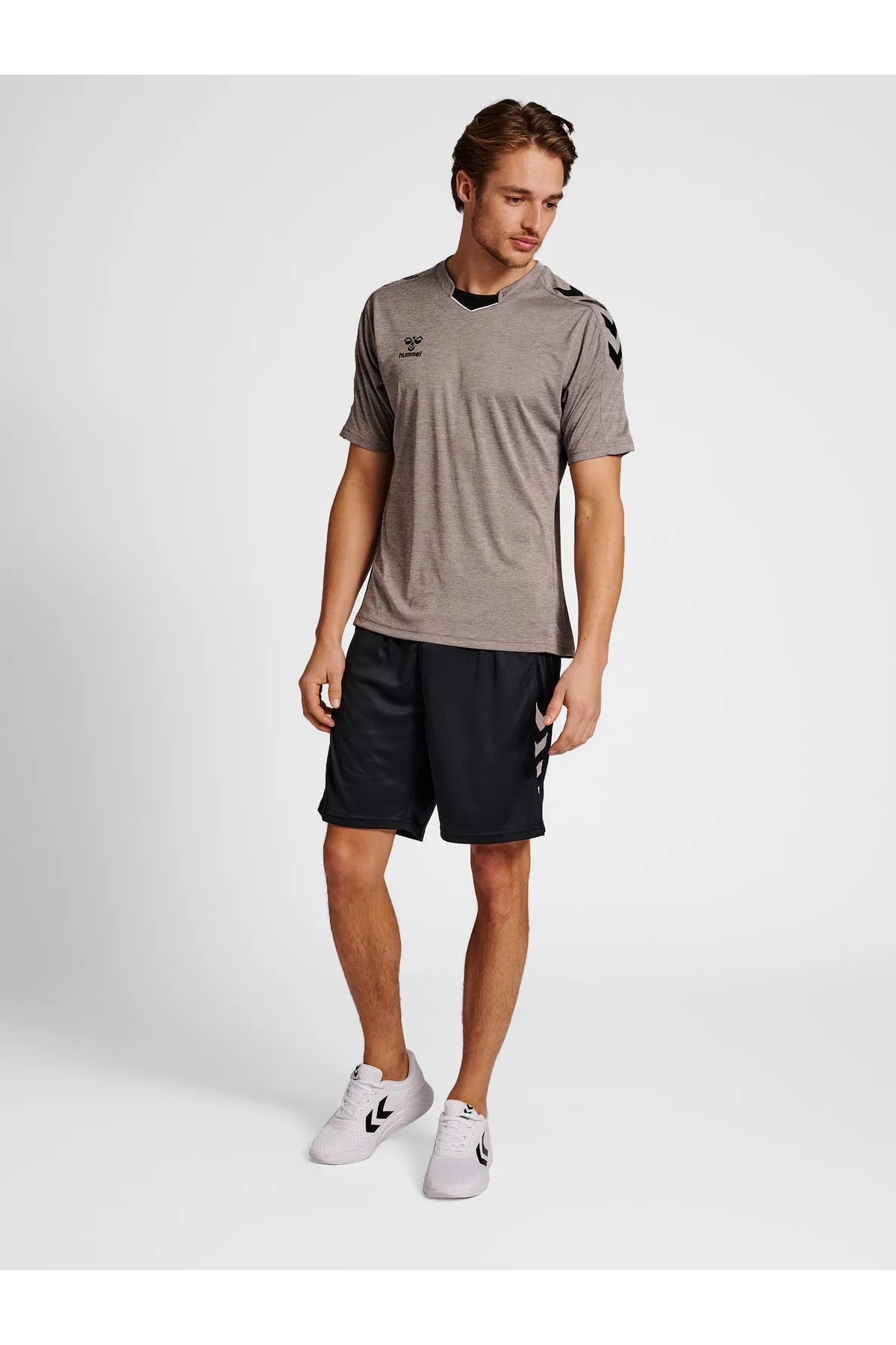 hummel  Kurze Sporthose - Schwarz - Mittlerer Bund