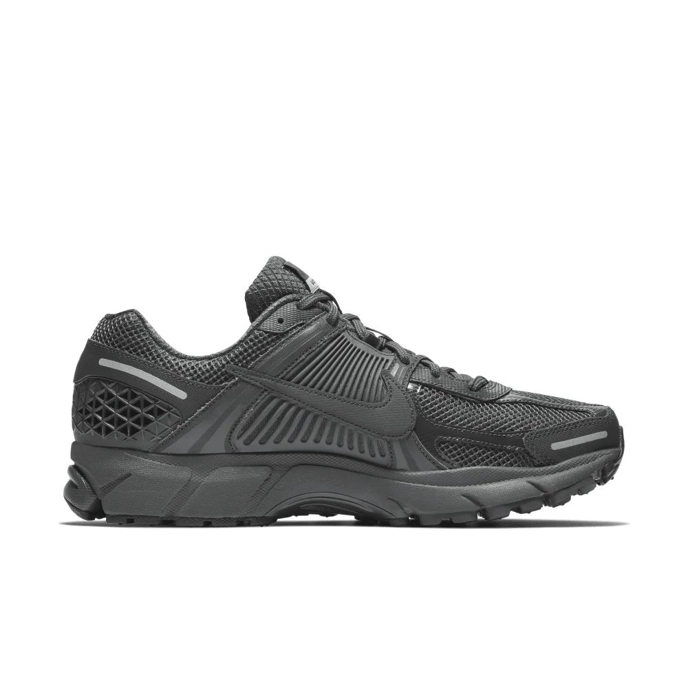 Nike Zoom Vomero 5 SP BV1358-002 / grau